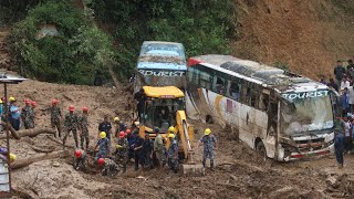 jyaple khola update  झ्याप्ले खोला पहिरो अपडेट  यसरी पन्छाइदैछ पहिरो  Mugling Kathmandu road [upl. by Aleda47]