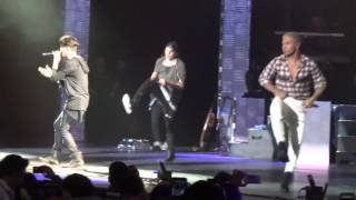 CNCO  Hey DJ  Auditorio Nacional 21Julio2017 [upl. by Sama]