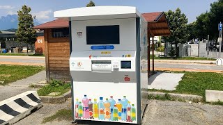 Feltre guarda allambiente installato il nuovo compattatore [upl. by Flossy]