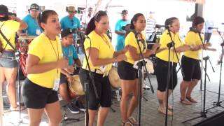 Grupo di Gaita quotMuchanan Di Mama Rosaquot di Aruba [upl. by Anida]