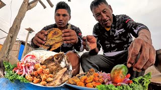 Vean como Mi PAPÁ Prepara un RICO CHICHARRON de MUY MUY frente al mar [upl. by Cherise]