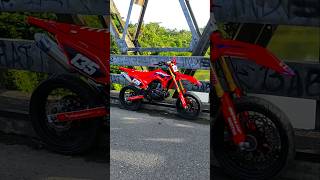 crf supermoto decal merah [upl. by Ethbin]