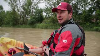 Balade en canoë sur la Garonne lors de la quotFête du fleuvequot [upl. by Tera]