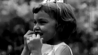 Pillsbury Deluxe Golden Yellow Cake Mix 1960s TV Commercial HD [upl. by Carn]