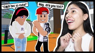 I EMBARRASSED MYSELF IN FRONT OF THE CUTEST BOY AT SCHOOL  Roblox Roleplay [upl. by Hoshi610]