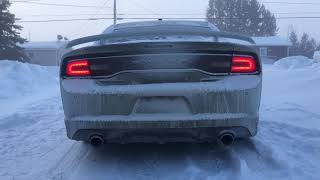 Dodge Charger SRT EXTREME COLD START 38C 36F [upl. by Cameron]