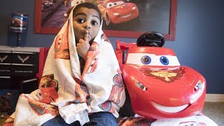 GOO GOO GAGA amp LIGHTNING MCQUEEN PLAY HIDE N SEEK LEARN TO COUNT TO 5 [upl. by Tonry]