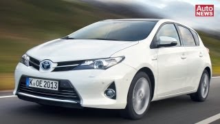 Toyota Auris Hybrid Komplett neu [upl. by Brindle]