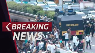 BREAKING NEWS  Panas Situasi Terkini Demo APDESI di Gedung DPRMPR [upl. by Einaeg]