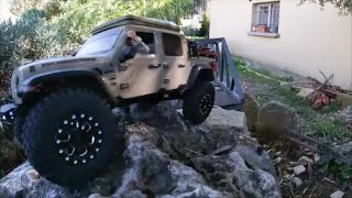 Axial scx24 Jeep Gladiator [upl. by Emilie]