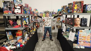 My 1st BOOTH at a COMIC Con  Toy Show  MUSKECON Tour Walkthrough  I buy amp sell Toys [upl. by Cut699]