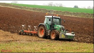 Ploughing the WellMucked Grassland with Fendt 415 [upl. by Anej70]