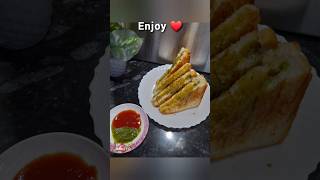 Veg grilled Sandwich recipe  वेज ग्रिल्ड सैंडविच रेसिपी  Nikhats Kitchen viral trending fyp [upl. by Cordelia899]