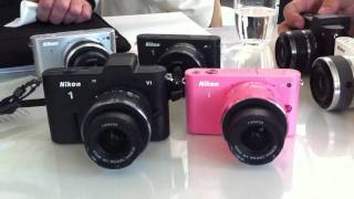 Nikon 1 Das Spitzenmodell V1 im Vergleich zur J1 pink [upl. by Llehcal954]