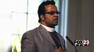 Video Tulsa pastor Carlton Pearson dies at 70 [upl. by Cherey]