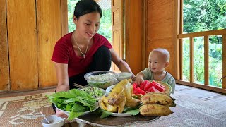 Harvest ripe bananas at the farm and bring them to the market to sell  Cook with your baby [upl. by Roderigo]