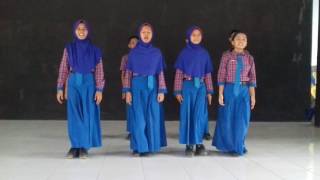 Bernyanyi unisono SMP 2 REMBANG Kelas VIII 8 Lagu quotPadang Bulan amp Lir Ilirquot [upl. by Ardel]