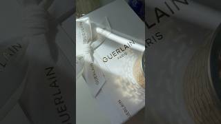 The limitededition Météorites Sous Les Étoiles by Guerlain makeup powder [upl. by Stavro]