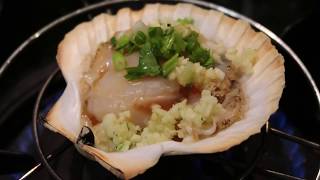 Cooking Giant Scallops in shell 海鮮 Seafood 燒烤 巨型扇貝 Scottish Scallops 蘇格蘭 Scotland [upl. by Neyuh658]