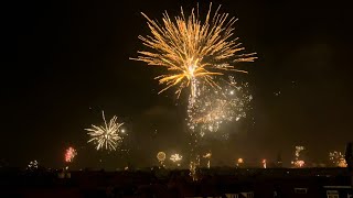 VUURWERK boven DEN HAAG tijdens OUD en NIEUW 2023  2024 [upl. by Hasila512]