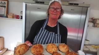 CRIMPING A CORNISH PASTY ANNS PASTIES [upl. by Akiwak]