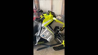 2020 Polaris Assault 850 SPI Exhaust Review amp MBRP Trail can Comparison [upl. by Levesque291]