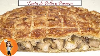 Tarta de Pollo y Puerros con Hojaldre  Receta de Cocina en Familia [upl. by Gnilhsa869]