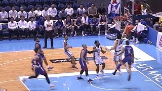 Rashawn McCarthy with the steal and bounce pass to Andreas Cahilig  PBA Philippine Cup 2019 [upl. by Sobel925]