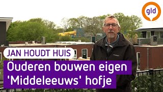 Ouderen bouwen eigen wooncomplex in Wezep Er was niets anders te krijgen  Jan Houdt Huis [upl. by Akessej]