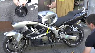 🛠️ Kettensatz wechseln beim Motorrad Honda CBR 600 F [upl. by Brebner]