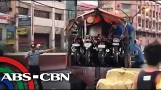 Manila govt impounds motorcycles in Quiapo [upl. by Landbert]