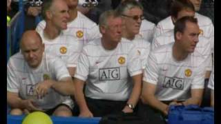 Sir Alex Fergusons Balloon Scare With Sound Exclusive [upl. by Eittel]