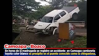 Boaco camioneta toyota hilux color blanco se precipito en el puente conocido como la chingastosa [upl. by Licha]