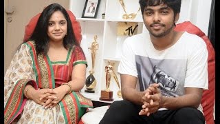 GV Prakash dances and sings a duet song with his wife Saindhavi  Rajathandhiram Movie [upl. by Franek]