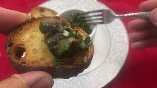 Maitre Jacques escargot Review  easy escargot in garlic butter recipe [upl. by Hsatan]