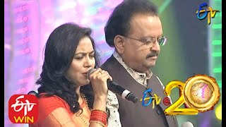 SPBalu and Sunitha Performs  Mounamelanoyi Song in ETV  20 Years Celebrations  2nd August 2015 [upl. by Vincenty]