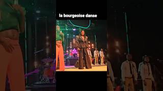 Cindy Olomide danse comme une déesse [upl. by Gustavo765]