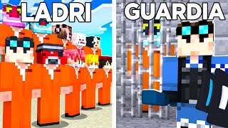 I MIEI AMICI SCAPPANO DALLA MIA PRIGIONE GUARDIE E LADRI SU MINECRAFT [upl. by Rovit981]