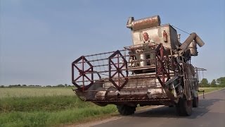 TraktorTV Folge 35  Oldtimer Mähdrescher im Portrait [upl. by Kirtley]