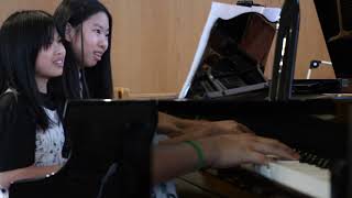 49 Gloria Li amp Emma Li Piano Duet – Melody by Robert Schumann [upl. by Ecyar]