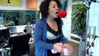 Gianna Tam live bij Omroep Brabant radio [upl. by Parthen517]