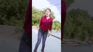 Pandey ji beta hoon bhojpuri song music dance [upl. by Minardi]