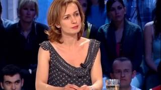 Interview télévision Sandrine Bonnaire  Archive INA [upl. by Larrej854]