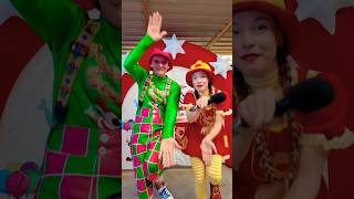 Payaso para fiesta de cumpleaños en Tenerife cantajuego payasos dulcylín tenerife [upl. by Nallad824]