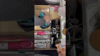 Rensar Hudvårdslåda i Badrum 🫧 cleaning skincare organizing satisfyingvideo bathroomcleaning [upl. by September231]