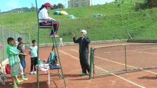 JUEZ NACIONAL DE TENIS DE CAMPO DA CURSO DE ARBITRAJE A JÓVENES YARUMALEÑOS [upl. by Anitnemelc833]