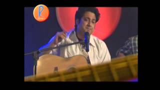 Paliye Berai Acoustic by Lakkhichhara live at Rupasi Bangla [upl. by Anale228]