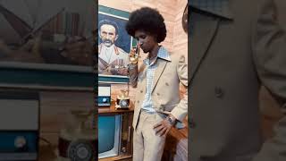 Naway Debaba Yalanchi Enoralehu ንዋይ ደበበ ያላንቺ እኖራለሁ Cover By Dawit Bekele Video By Ye Zemen 2 [upl. by Clava423]