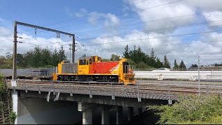 DSG 3087 shunting from Frankton siding to Te rapa yard Hamilton NIMT [upl. by Adnarym]