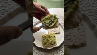 Avocado Feta Rice cakes healthylunchideas healthyeating avocado [upl. by Mcclure]